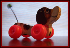 080613_toy_collectors_gold_relics_paperweights001001.jpg